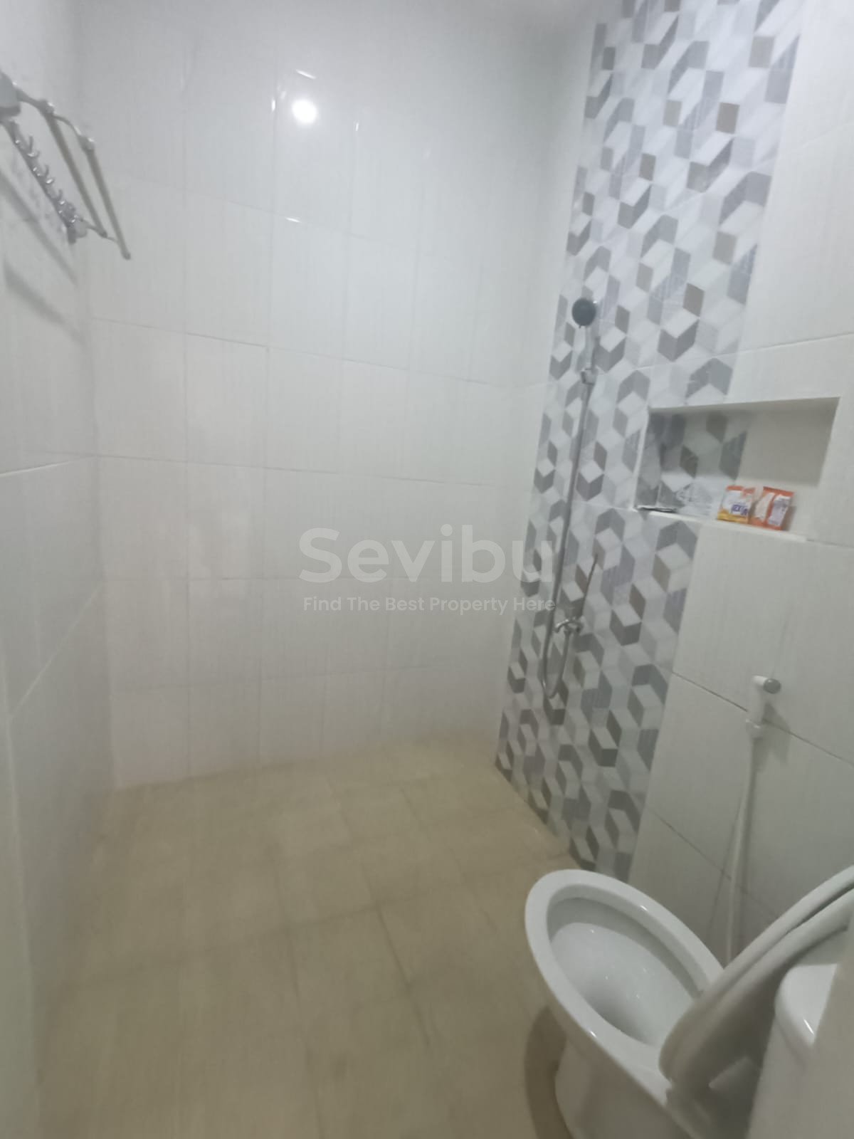 WhatsApp Image 2025-09-30 at 15.05.06 (1)