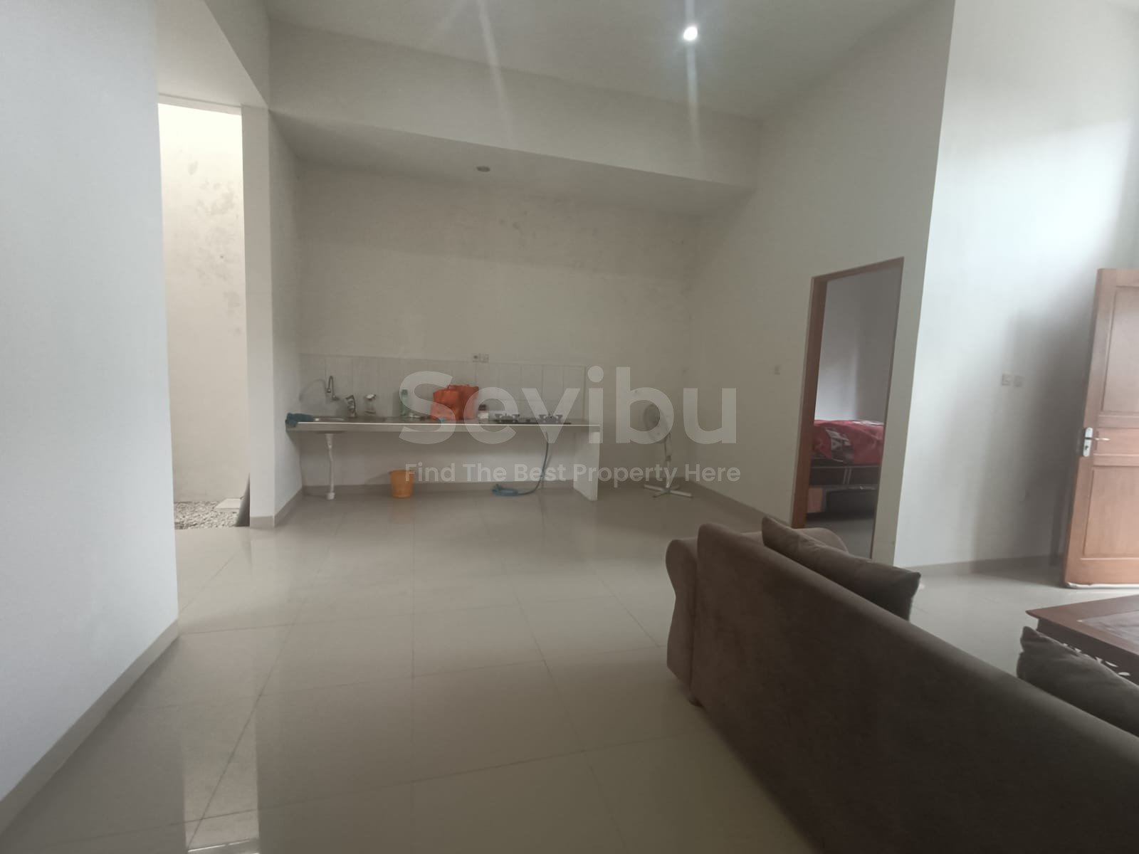 WhatsApp Image 2025-09-30 at 15.05.10 (1)