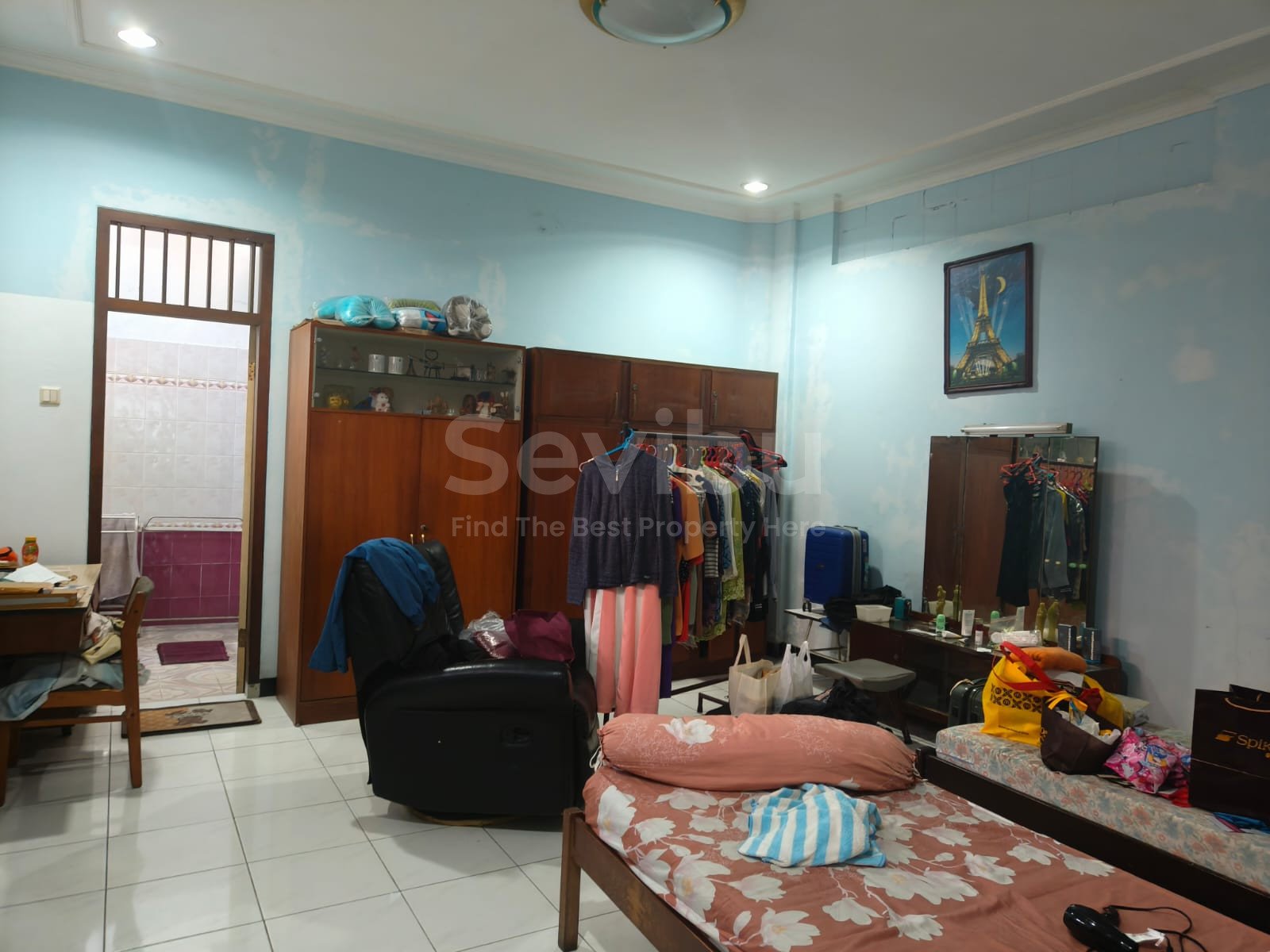 WhatsApp Image 2025-10-18 at 9.07.55 AM (1)