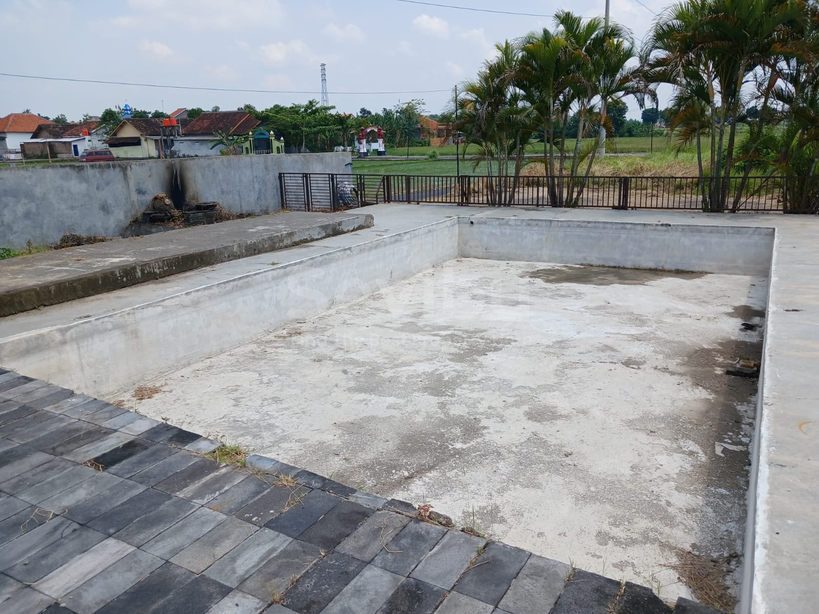 WhatsApp Image 2025-10-19 at 15.24.12 (1)