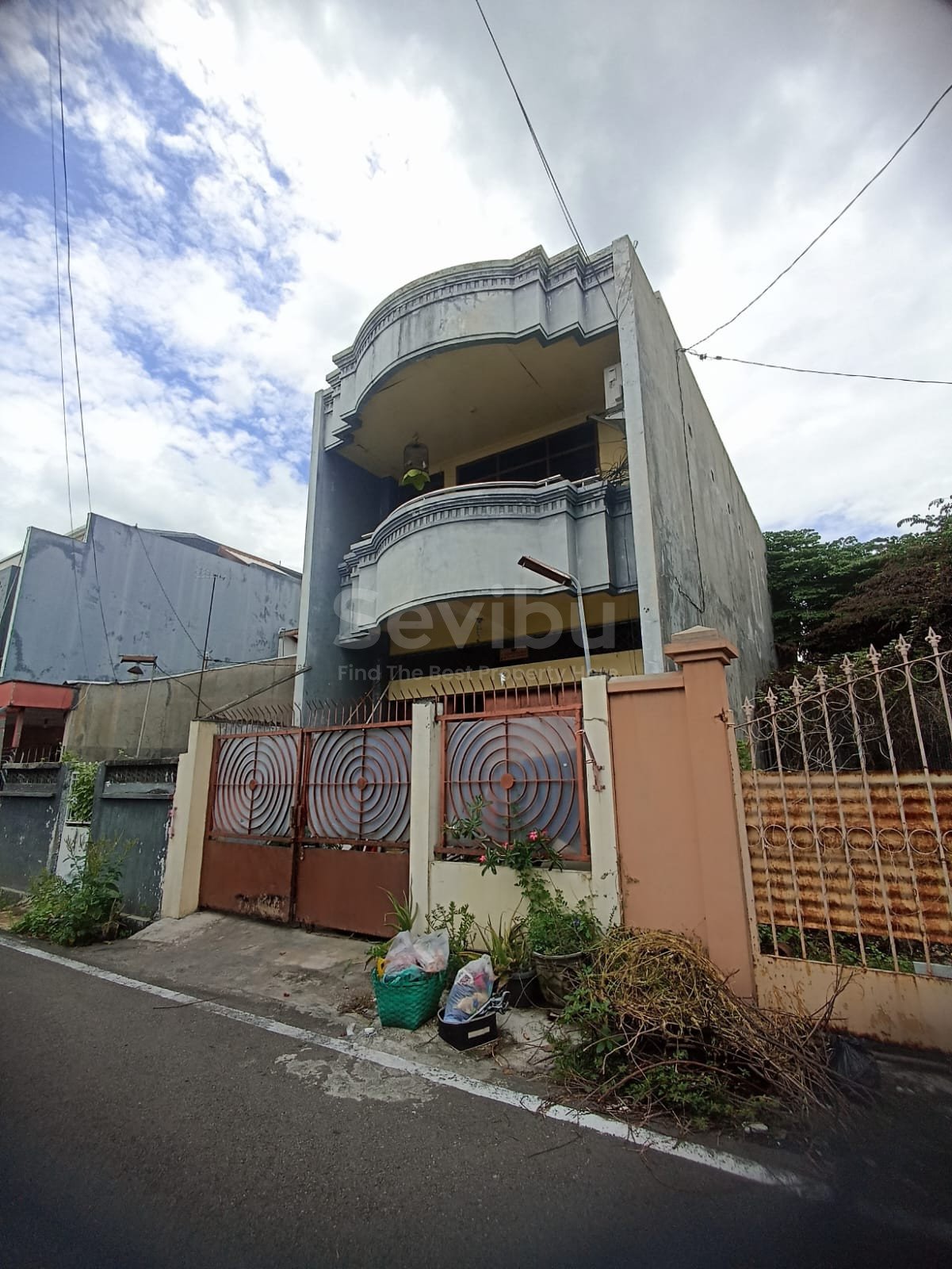 WhatsApp Image 2025-10-23 at 12.01.44