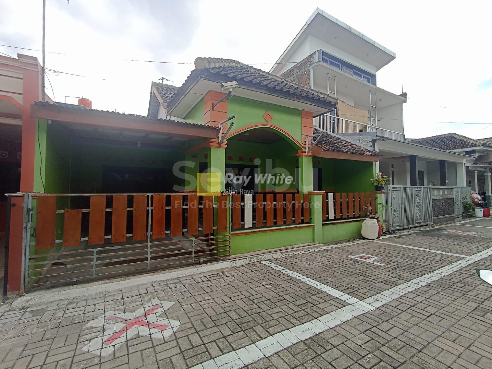 WhatsApp-Image-2025-11-13-at-10.53.03