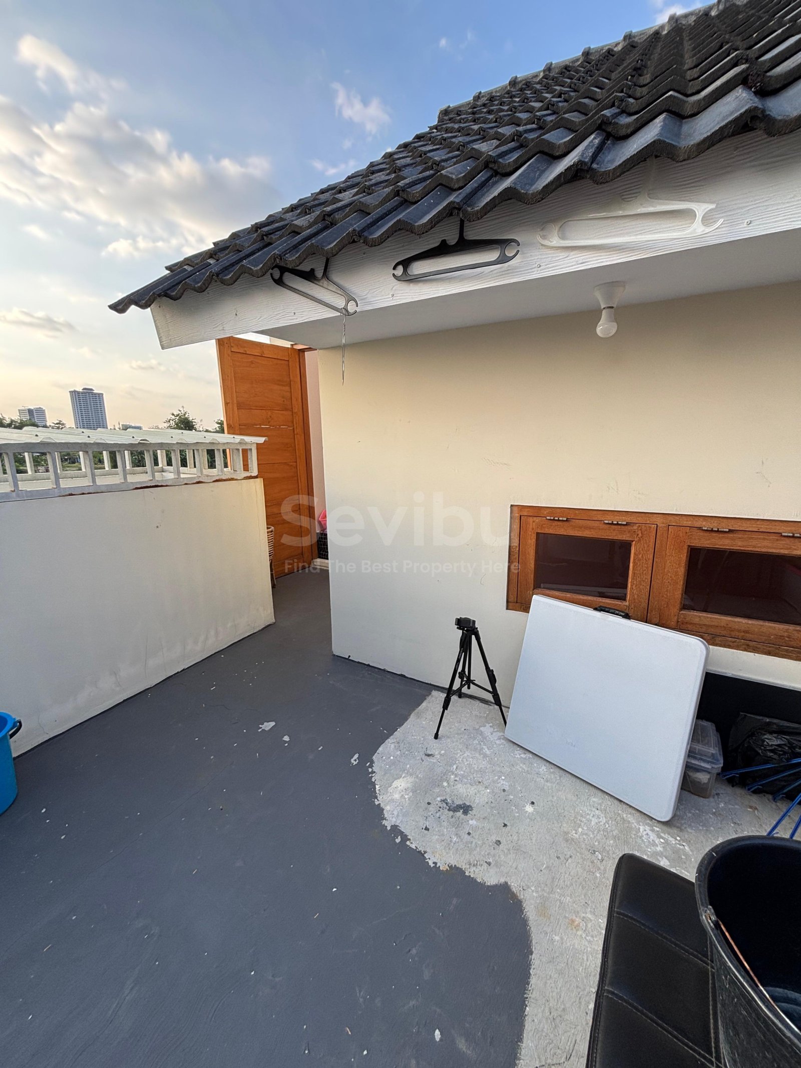 WhatsApp Image 2025-11-19 at 11.12.52 (1)