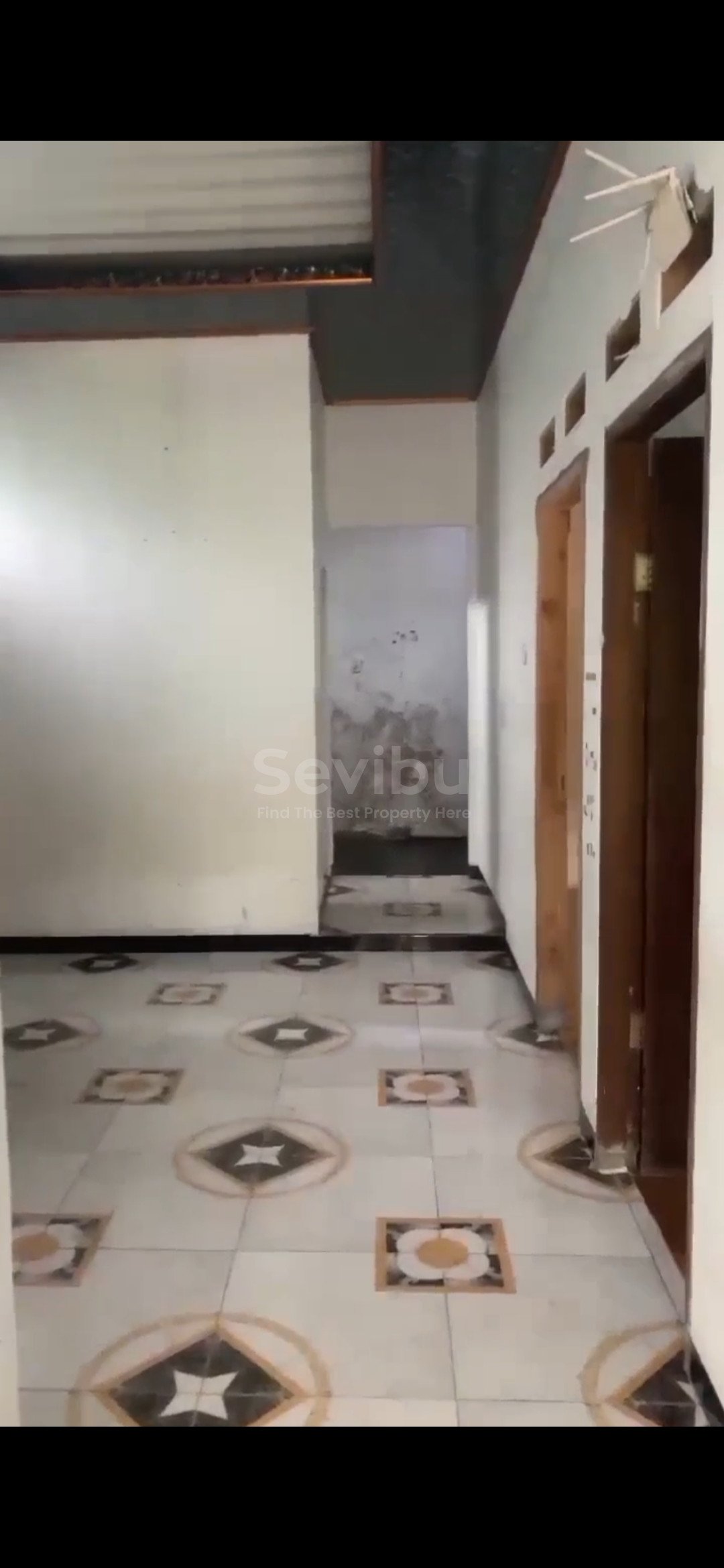 Screenshot_2025-11-18-19-40-16-663_com.miui.gallery