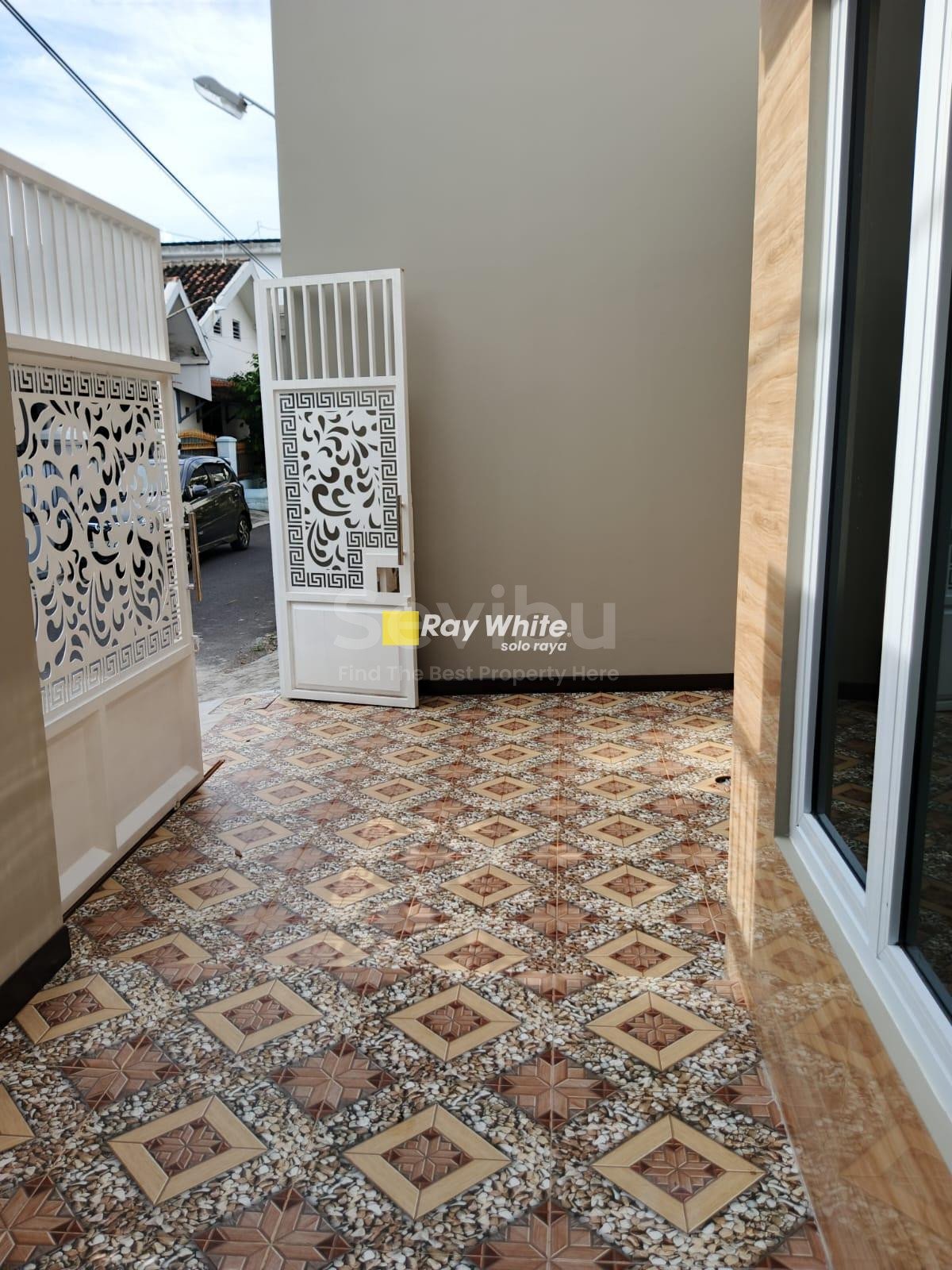 WhatsApp-Image-2025-04-30-at-10.24.03