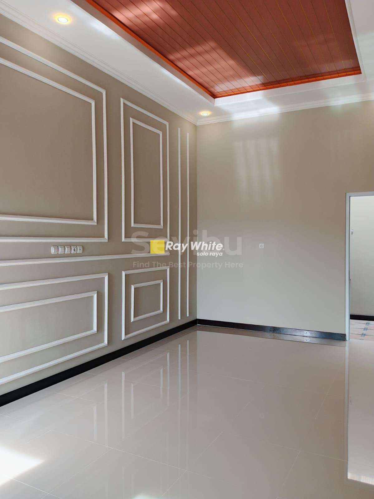 WhatsApp-Image-2025-04-30-at-10.24.06