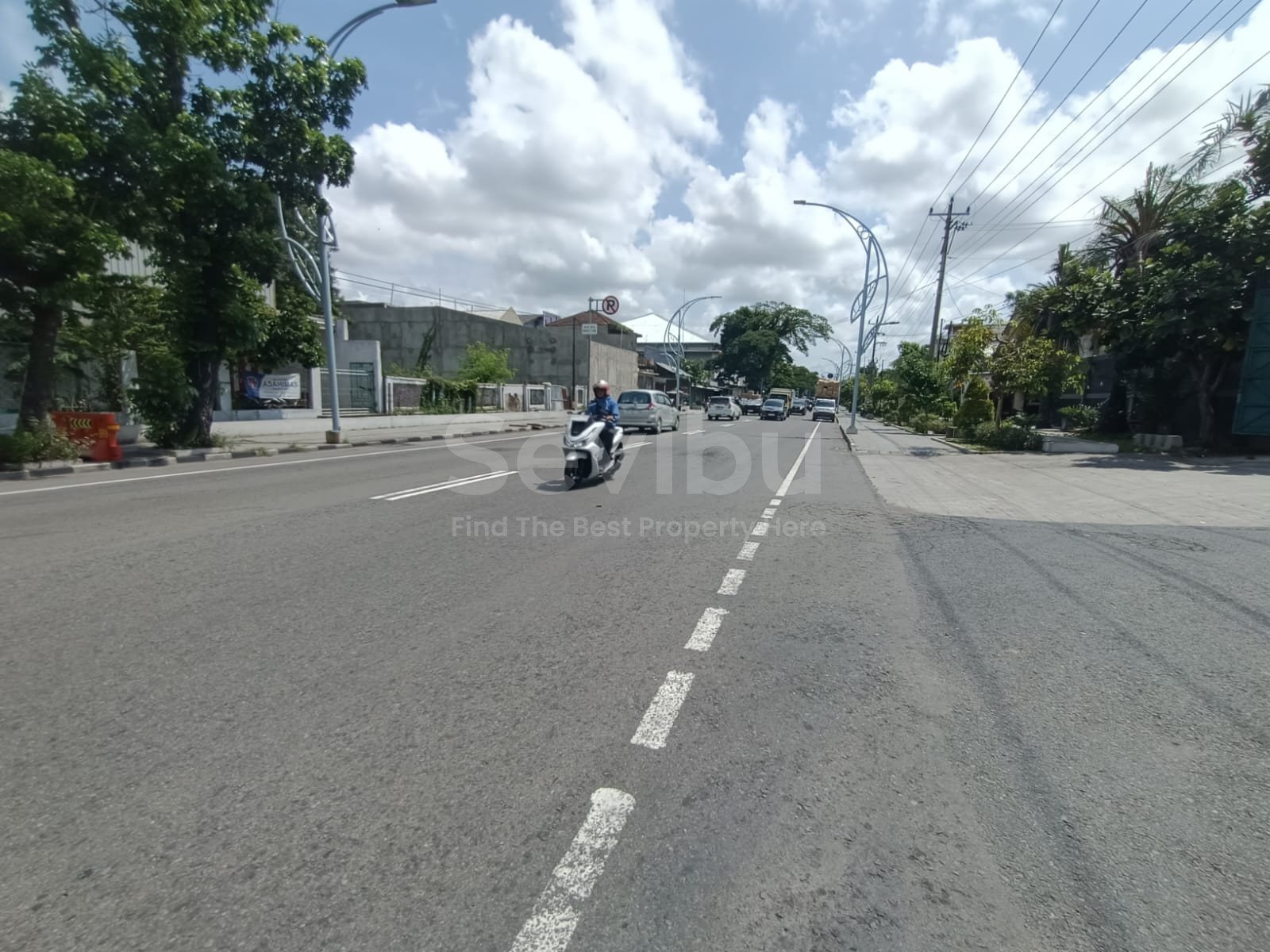 WhatsApp Image 2025-11-28 at 12.49.45