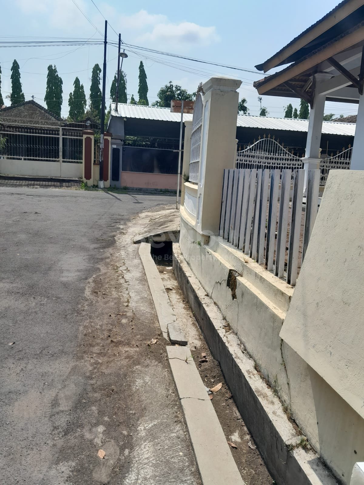 WhatsApp Image 2025-12-02 at 09.13.13 (1)