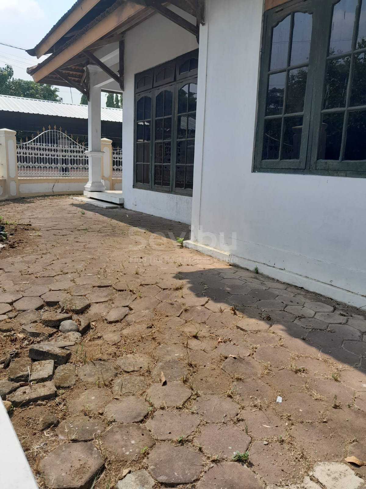 WhatsApp Image 2025-12-02 at 09.13.14