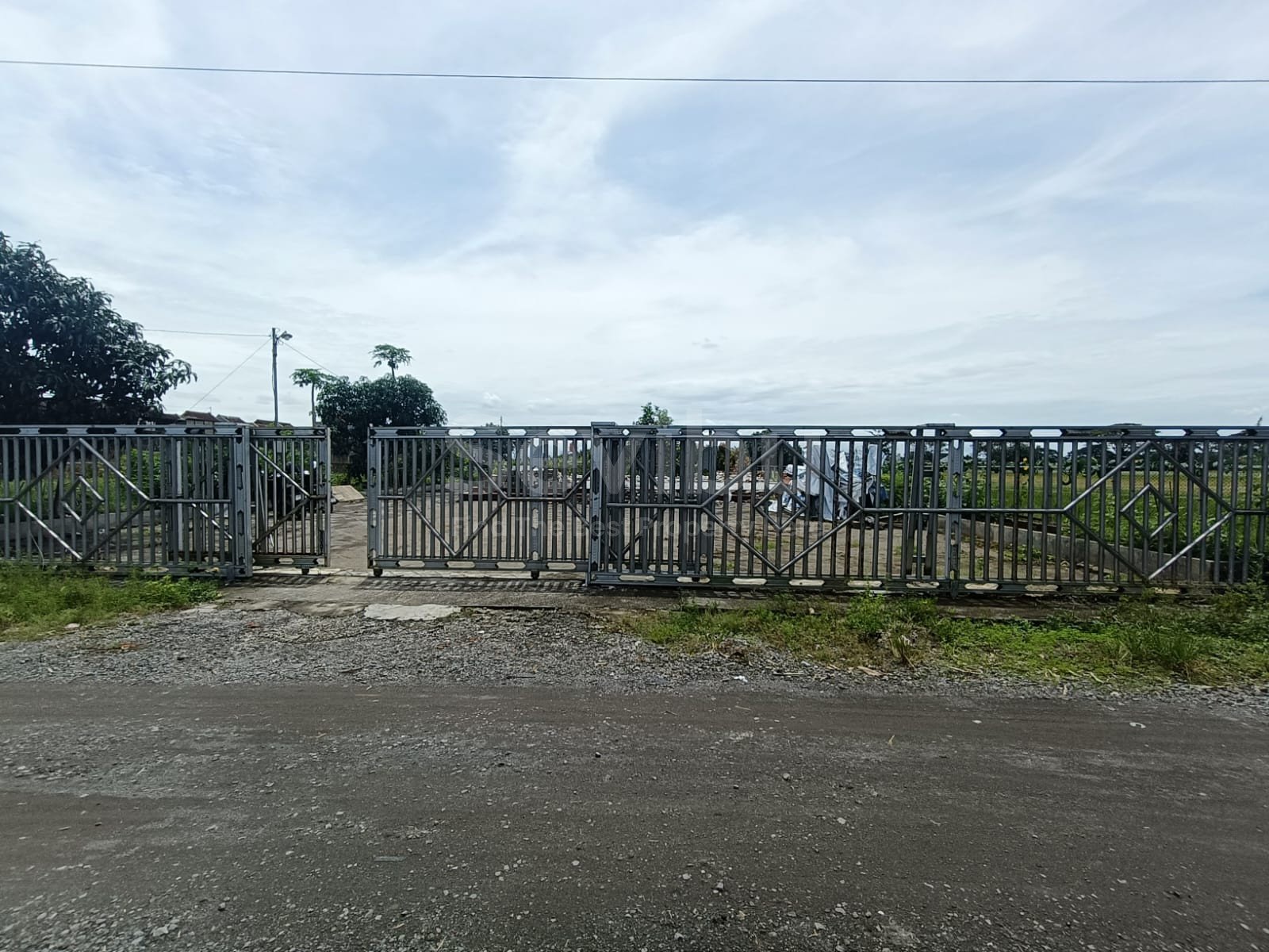 WhatsApp Image 2025-12-06 at 16.51.46