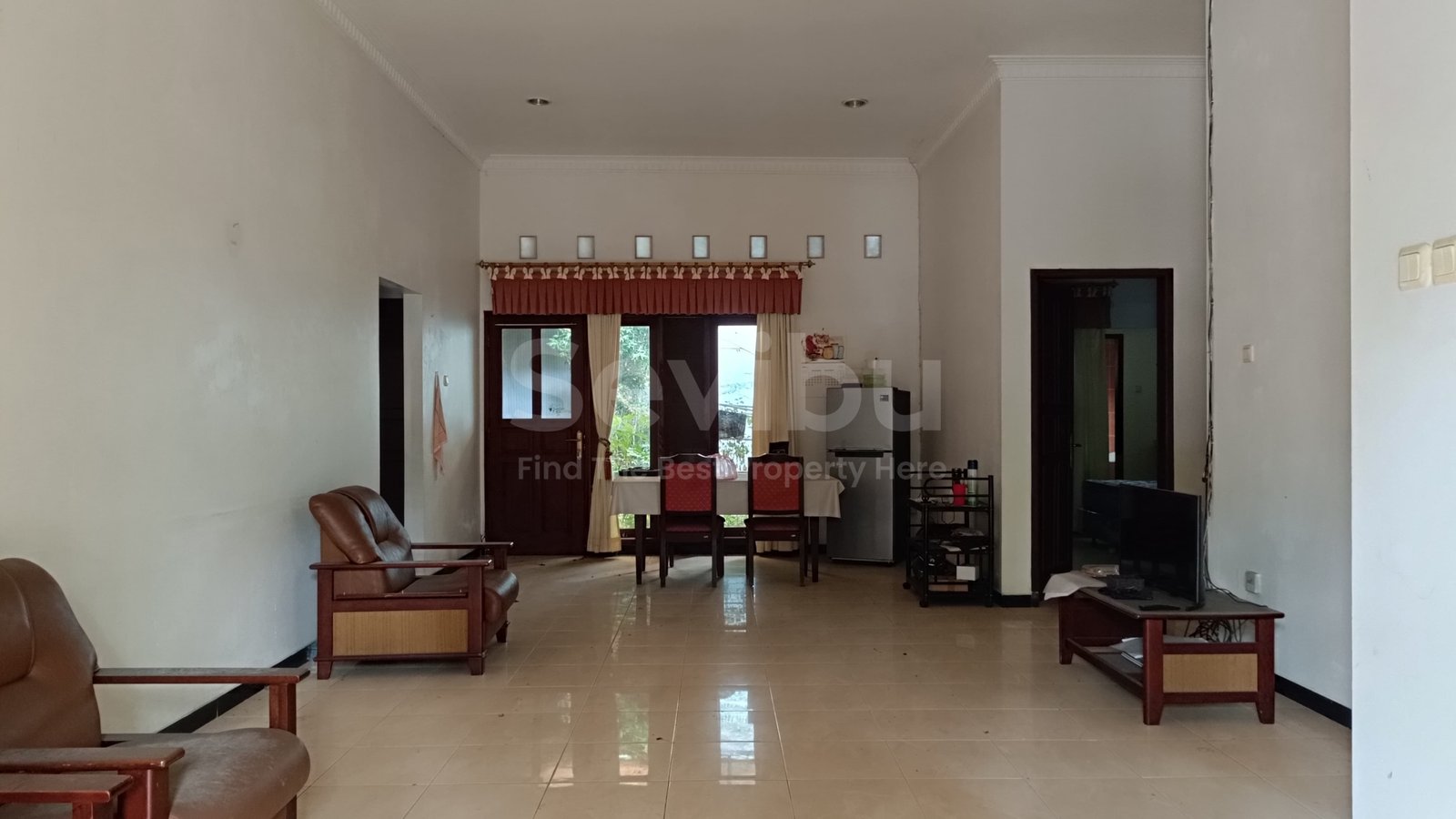 WhatsApp Image 2025-01-05 at 12.12.08