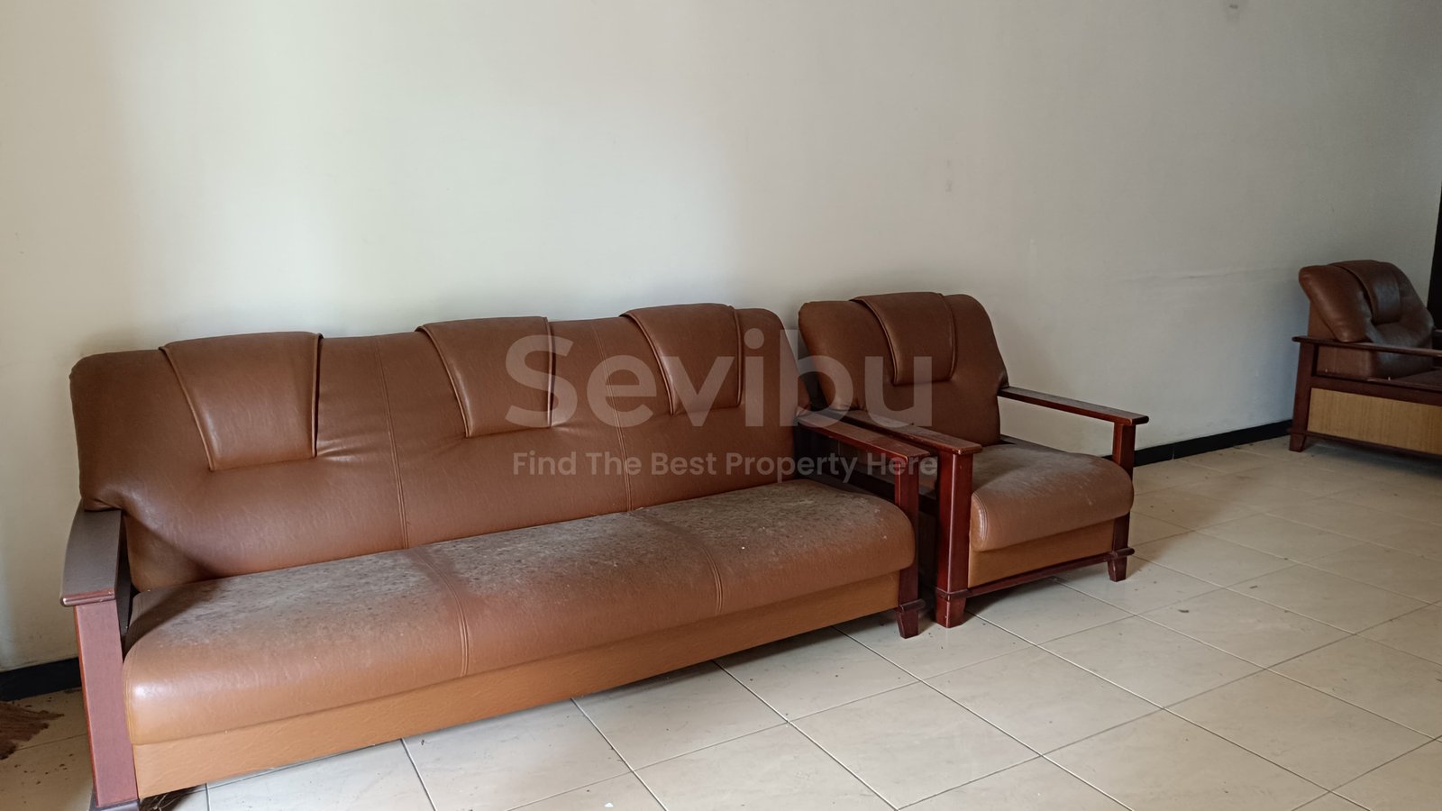 WhatsApp Image 2025-01-05 at 12.12.13 (1)