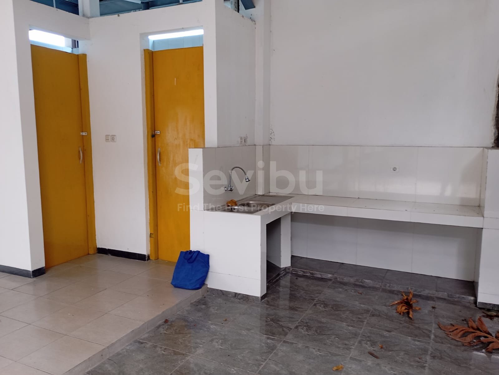 WhatsApp Image 2025-12-01 at 10.18.16