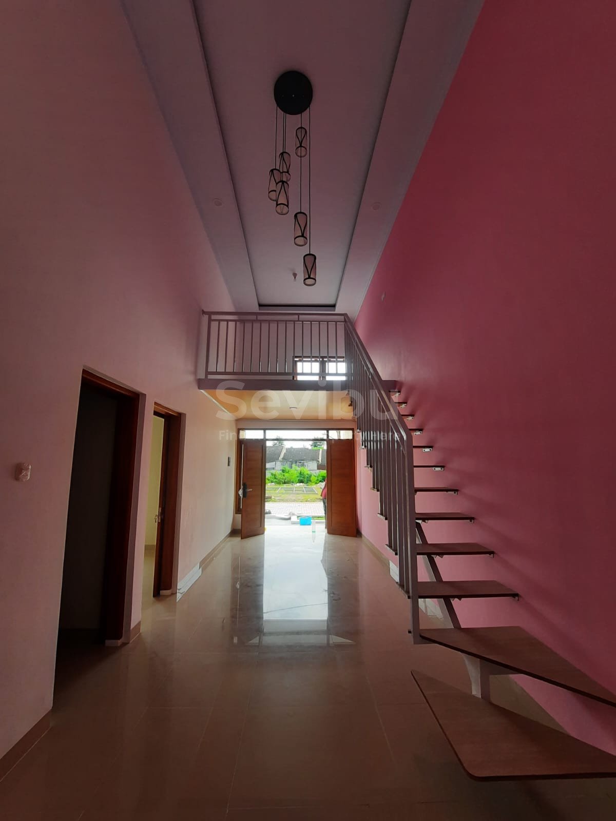 WhatsApp Image 2025-12-08 at 09.07.21