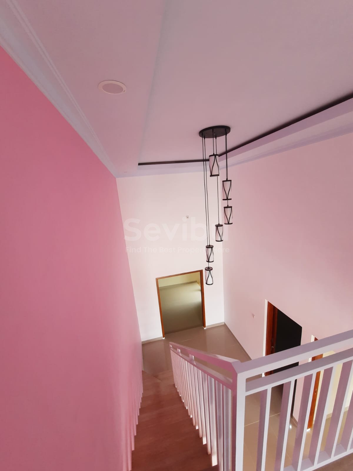 WhatsApp Image 2025-12-08 at 09.07.23