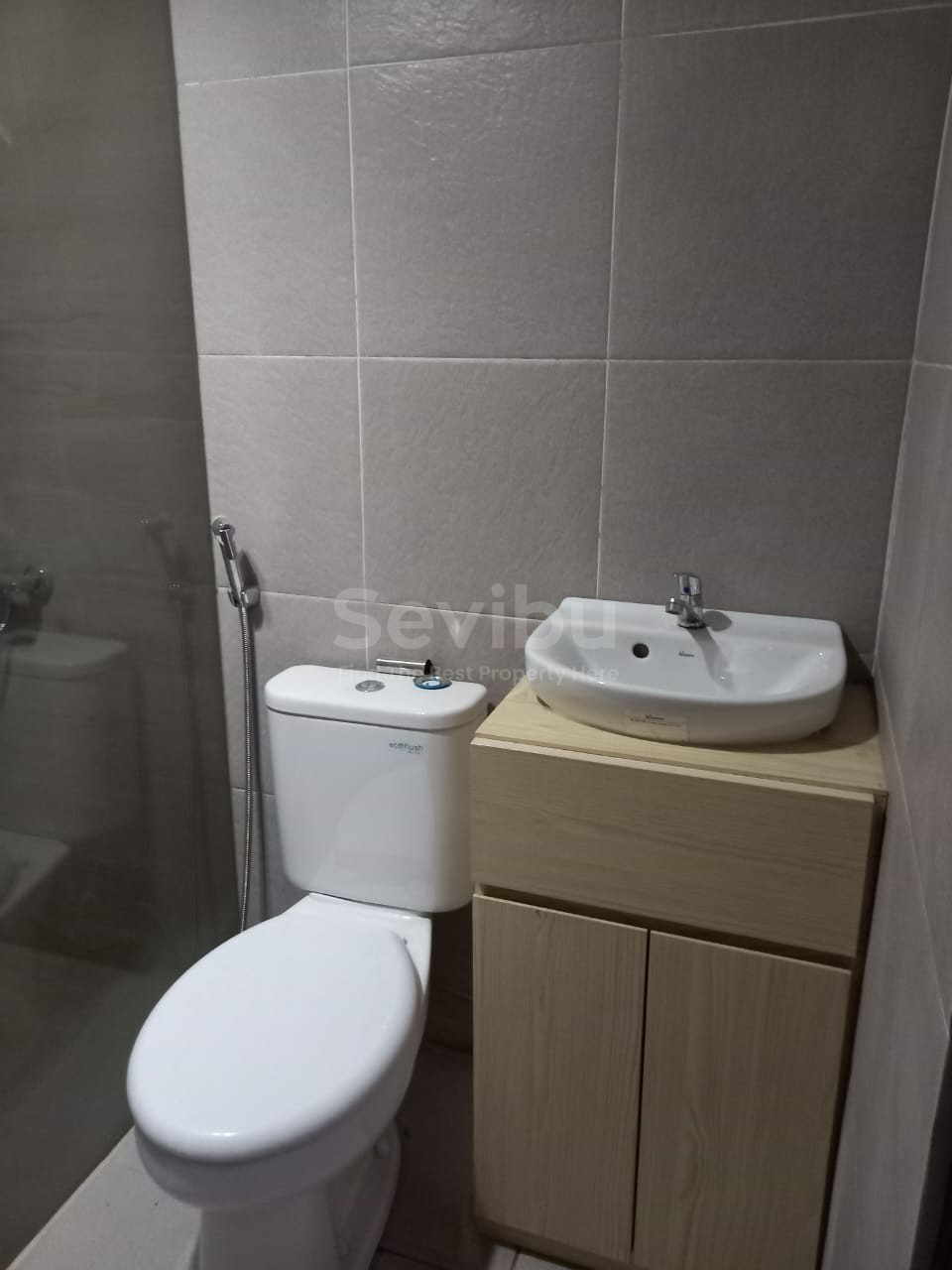 WhatsApp Image 2025-12-11 at 10.07.49 (2)