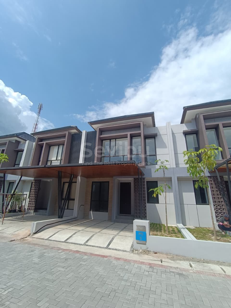 WhatsApp Image 2025-12-23 at 12.45.10 (1)