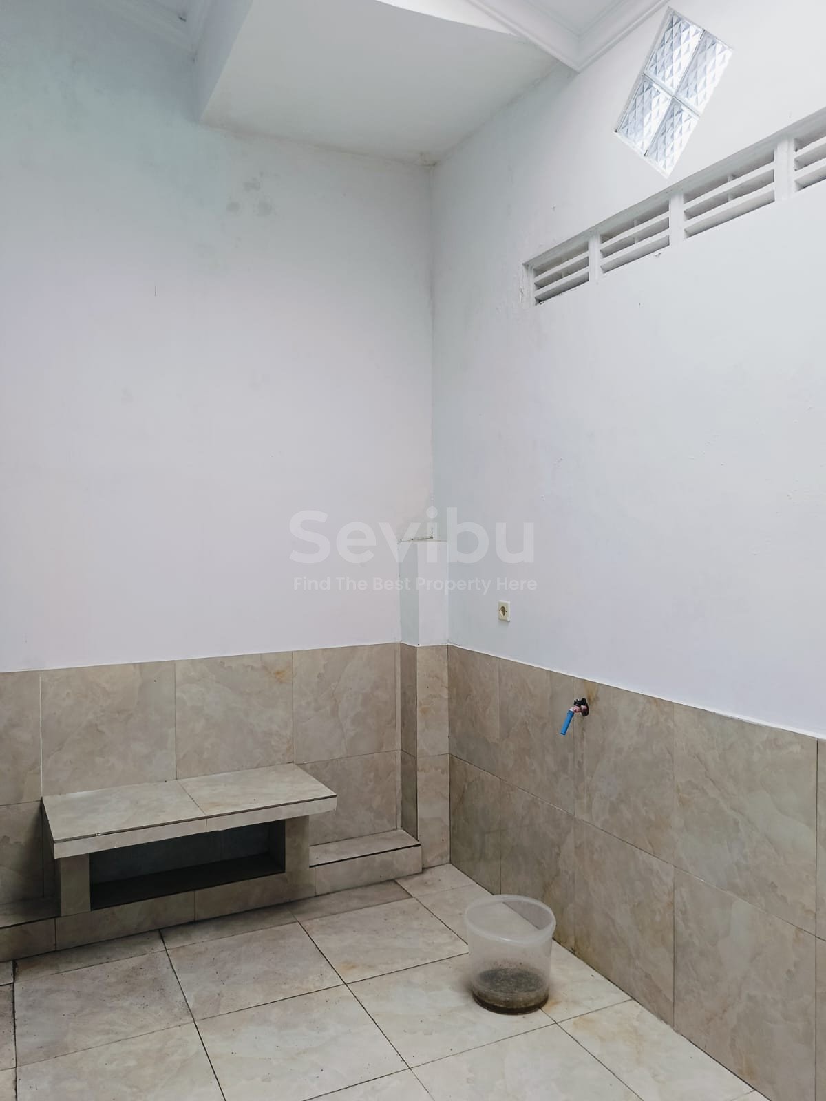 058c3b70-693e-42d0-95e0-562544fb4442