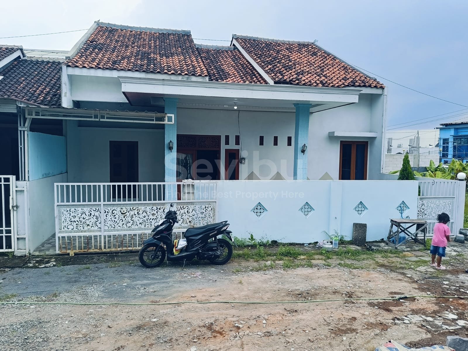 3a0fe21e-a256-4d1a-b8c5-84784d411818