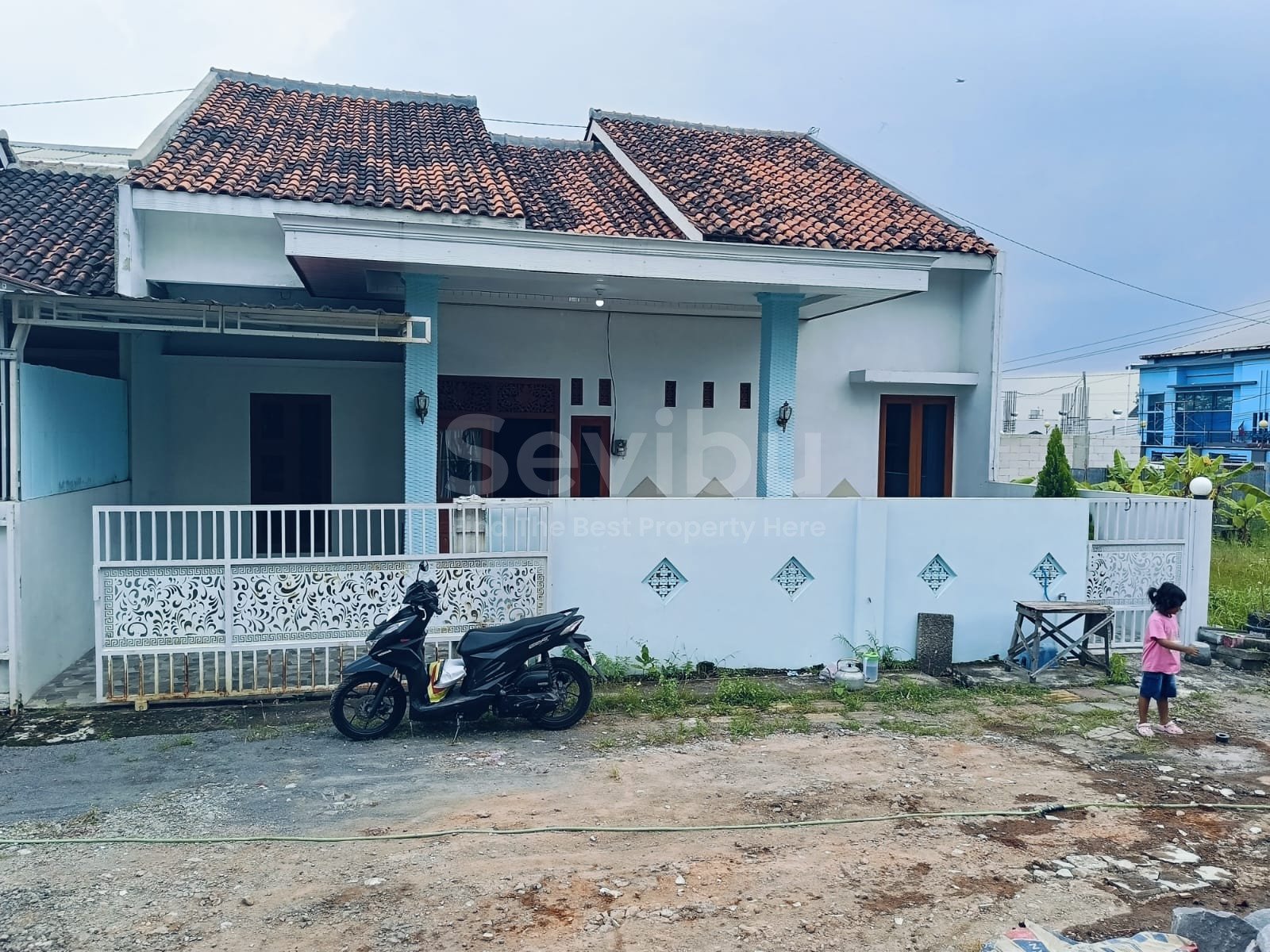 5cf4bac7-5f54-4962-bf4b-b3585788b4dd