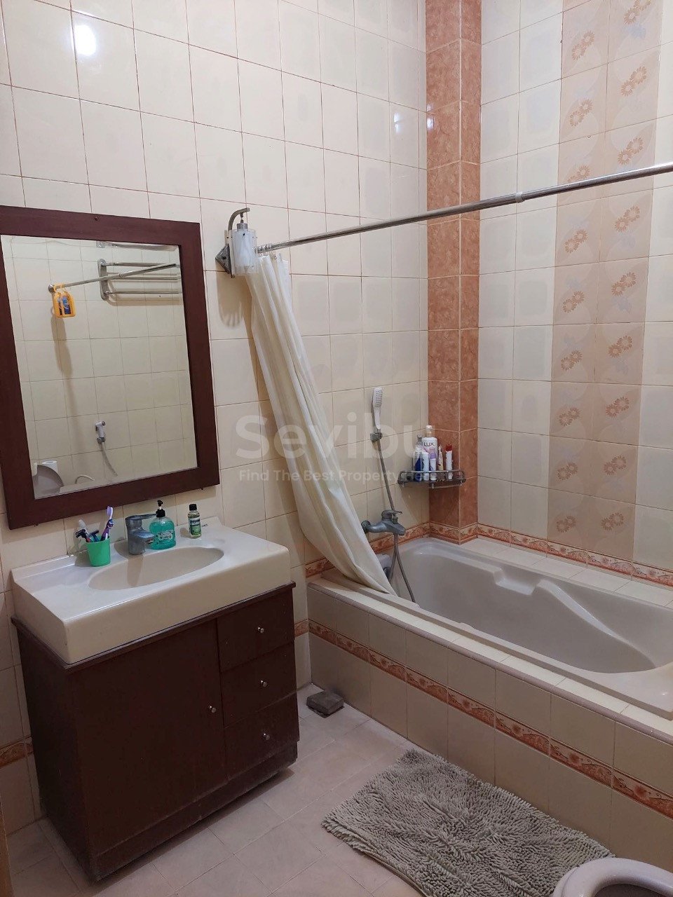 WhatsApp Image 2022-11-18 at 23.30.49