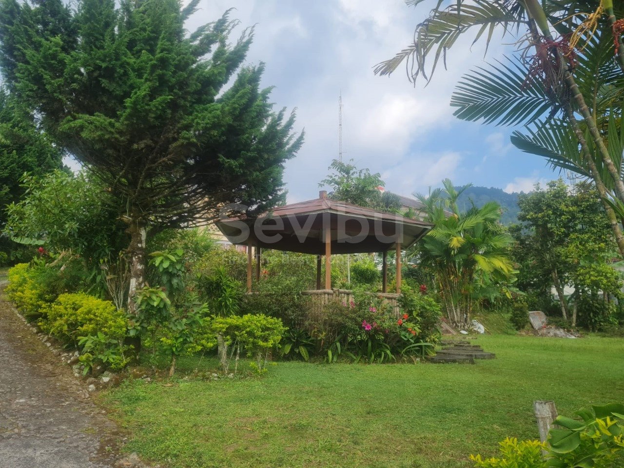 WhatsApp Image 2024-08-21 at 12.03.32 (2)