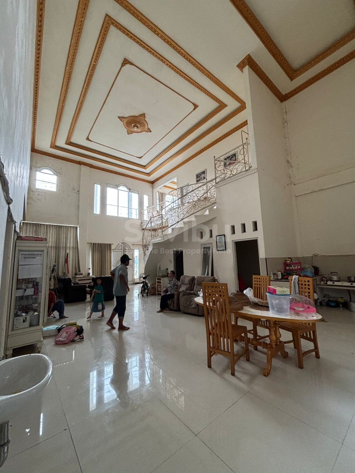 WhatsApp Image 2024-12-03 at 11.47.46 (2)