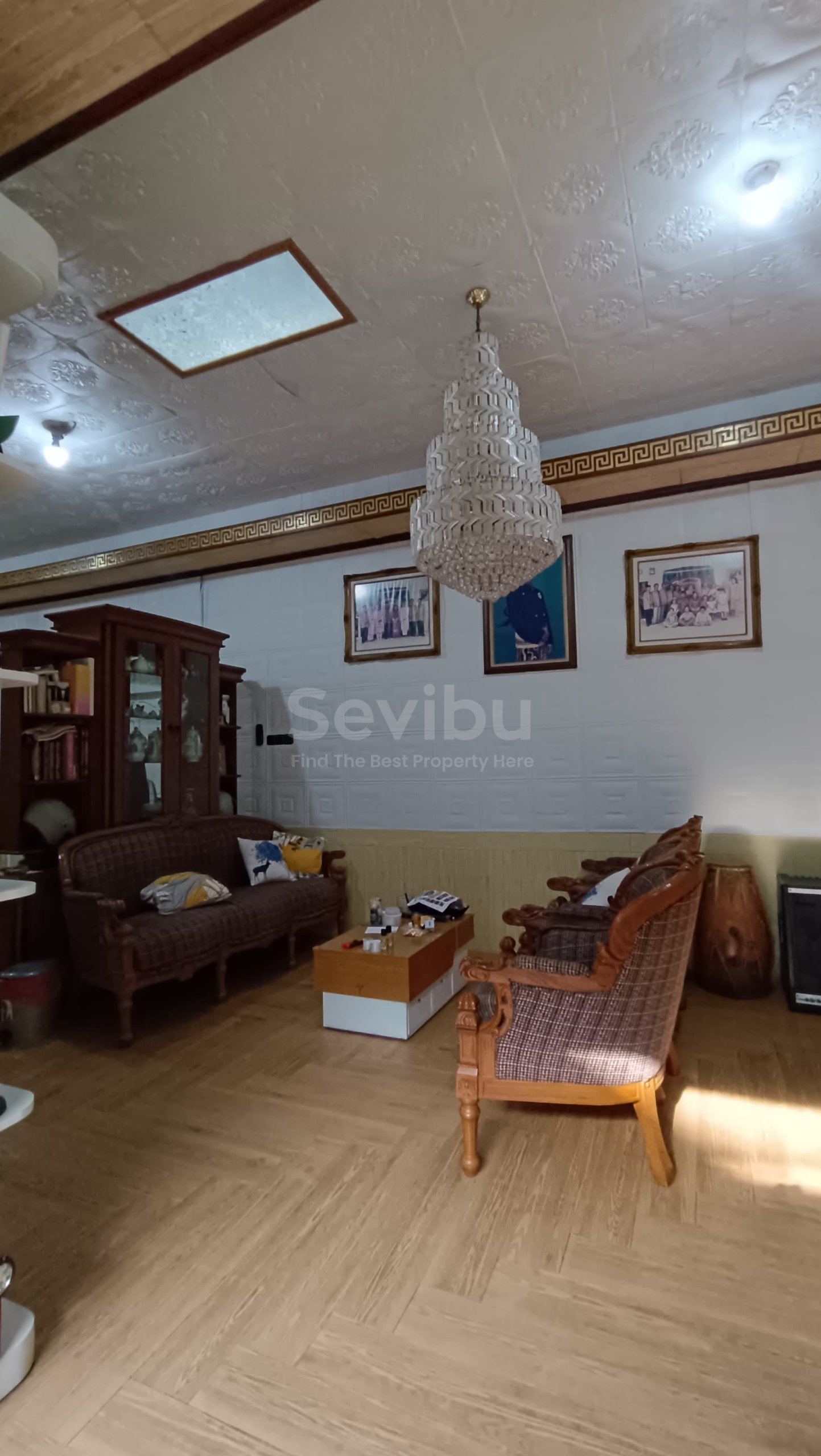 WhatsApp Image 2025-05-09 at 16.16.49