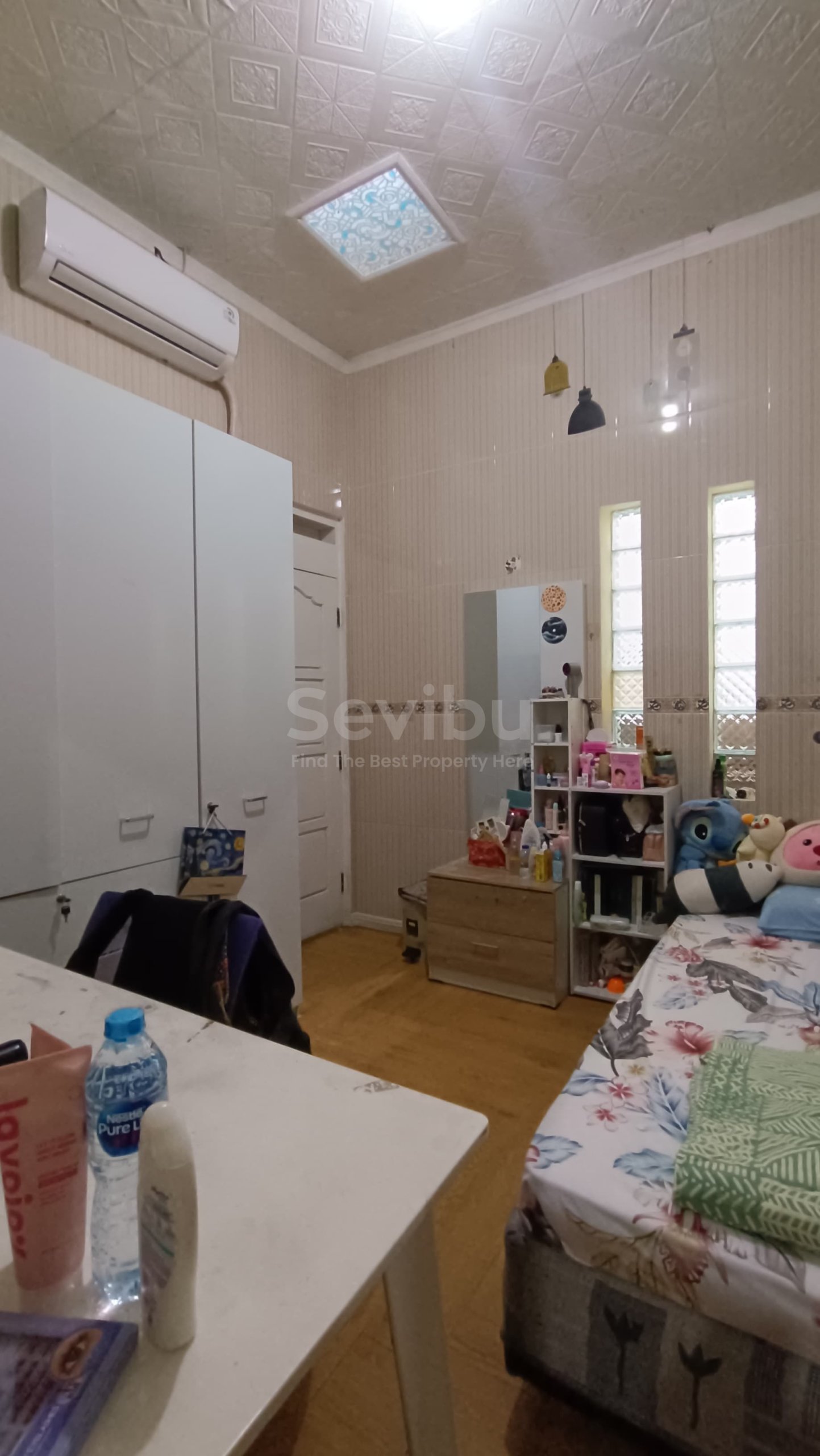 WhatsApp Image 2025-05-09 at 16.16.53 (1)