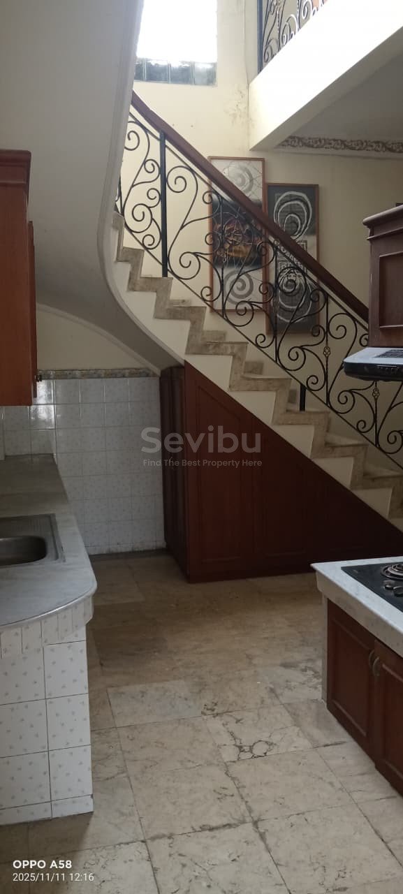 WhatsApp Image 2025-11-12 at 11.32.08 (1)