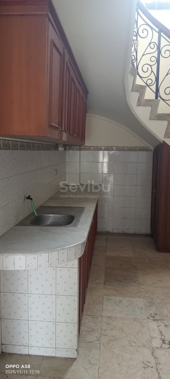 WhatsApp Image 2025-11-12 at 11.32.08