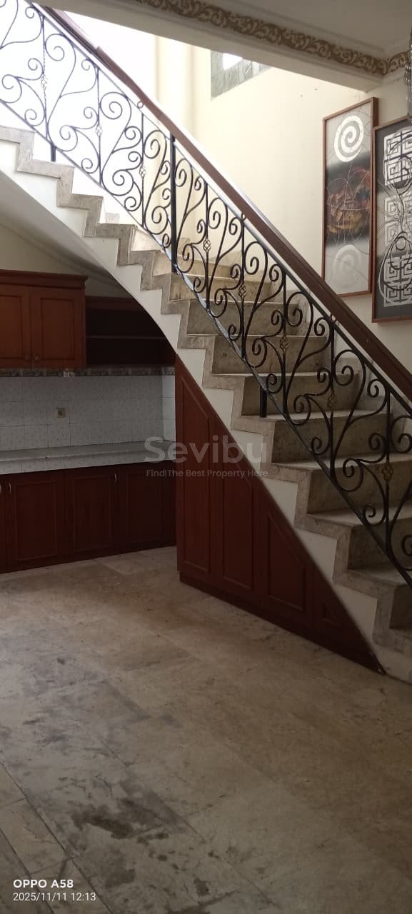 WhatsApp Image 2025-11-12 at 11.32.09 (1)