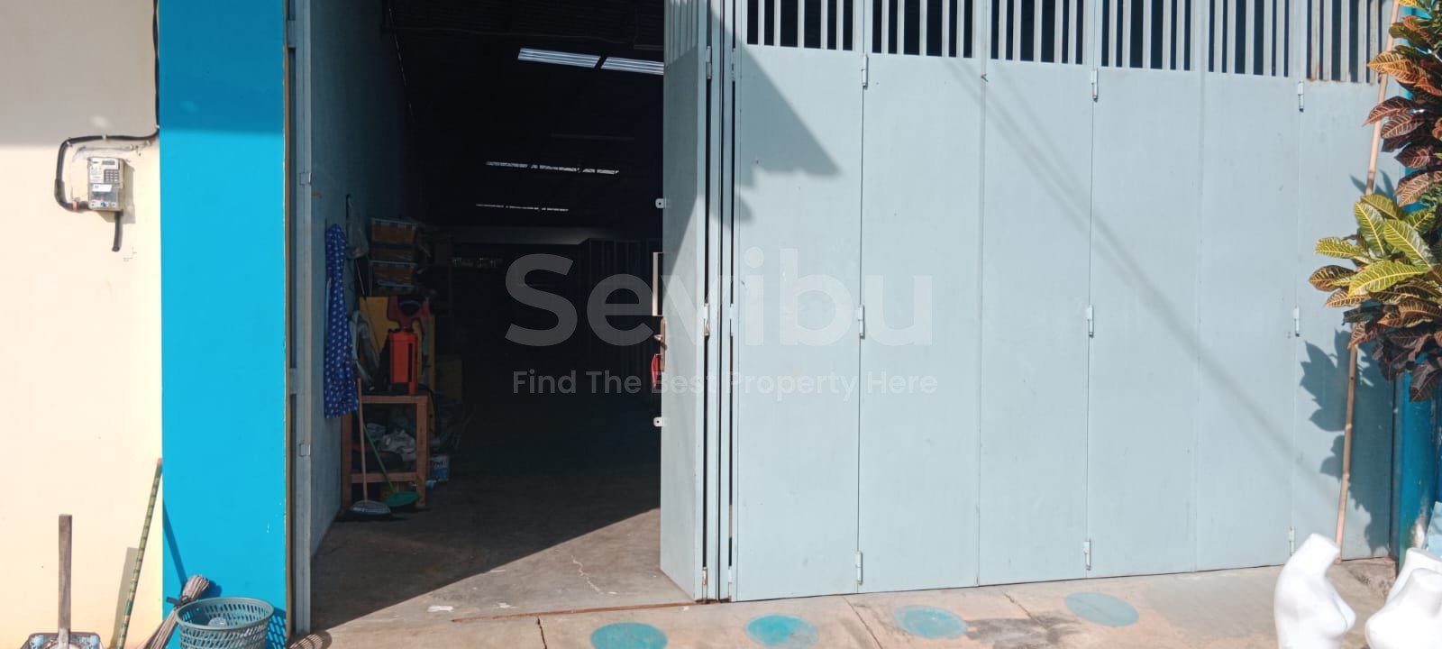 WhatsApp Image 2025-12-02 at 11.17.29 (1)