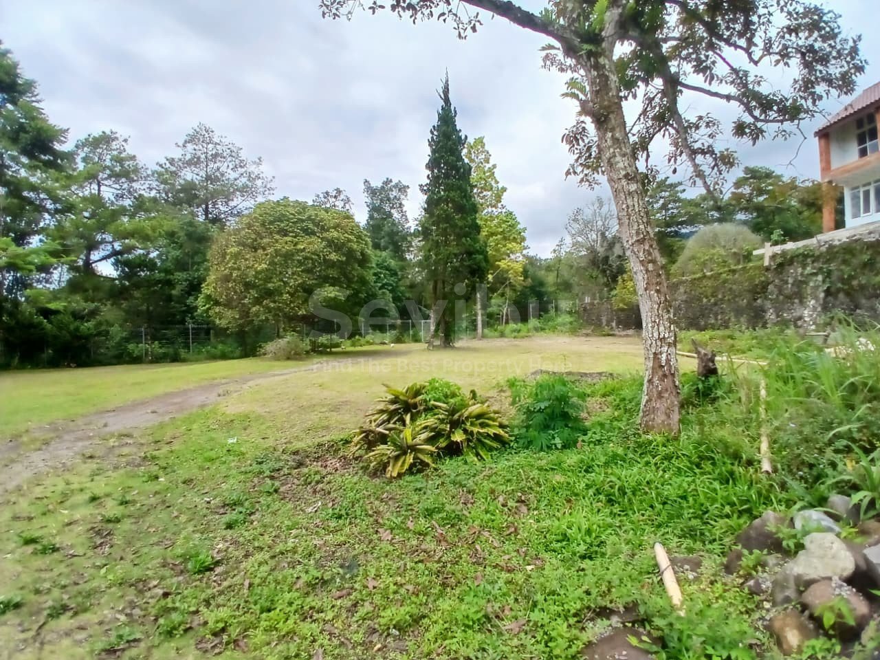 WhatsApp Image 2025-12-05 at 10.00.50 AM (1)