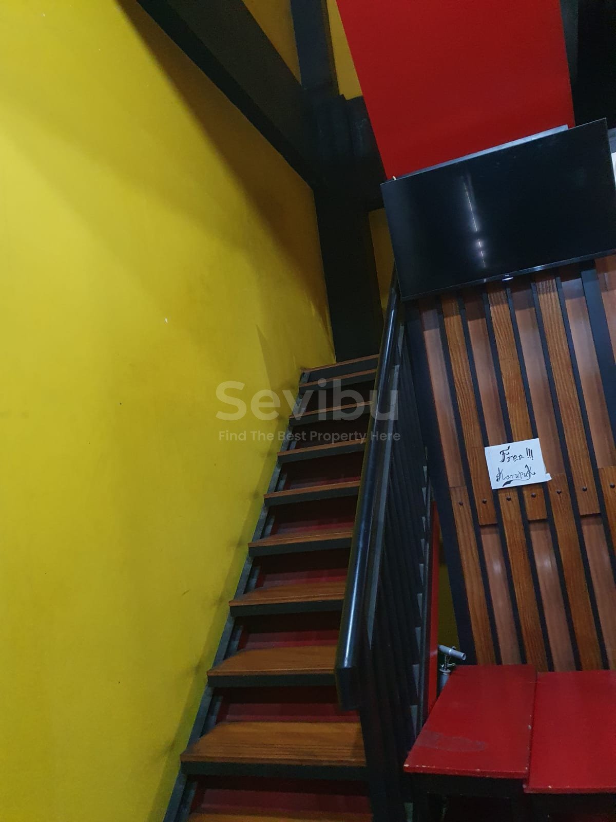 WhatsApp Image 2023-10-31 at 12.34.58 (1)