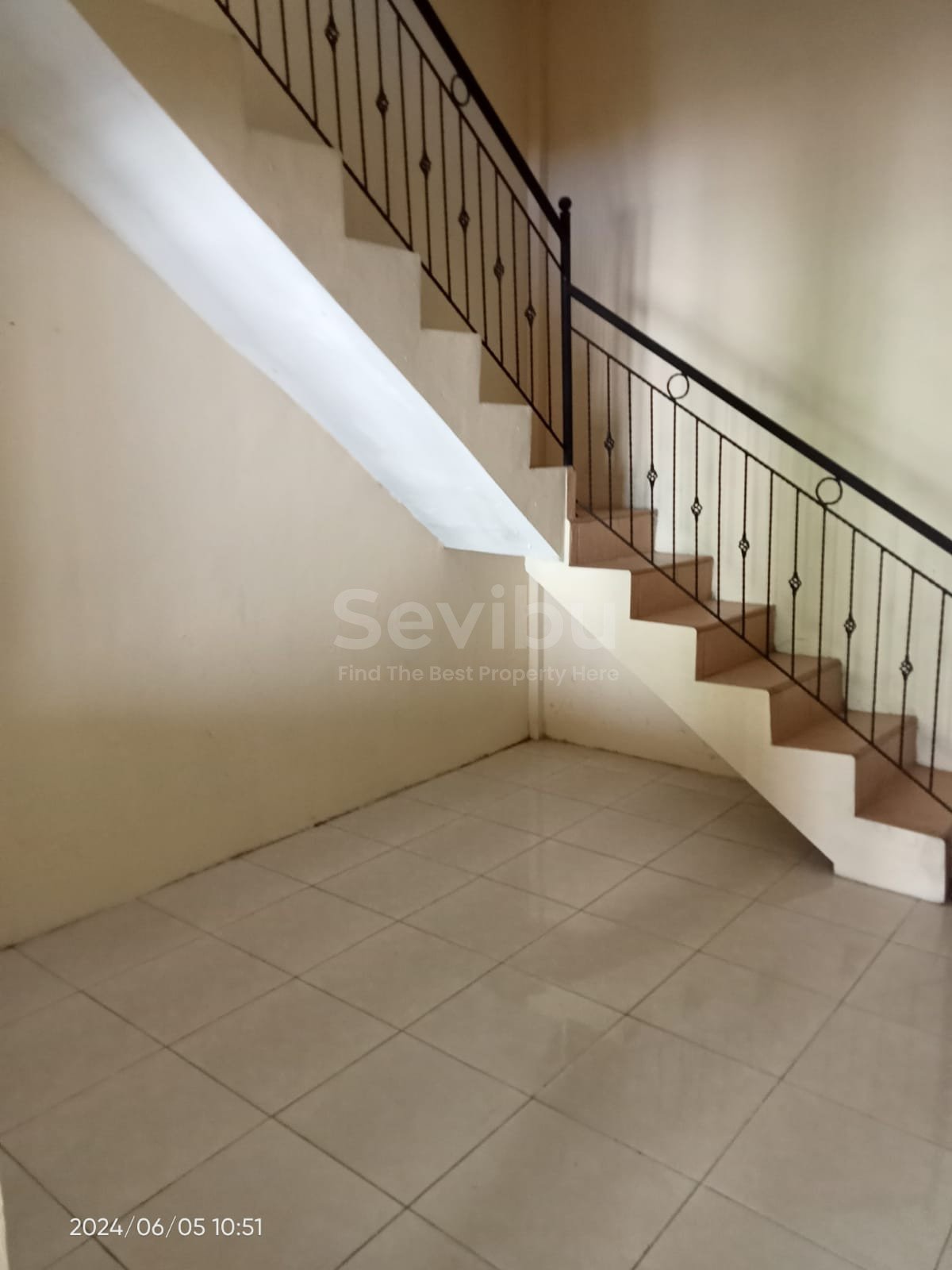 fc05a0ac-fe08-4f1f-be33-24b70aa93d00