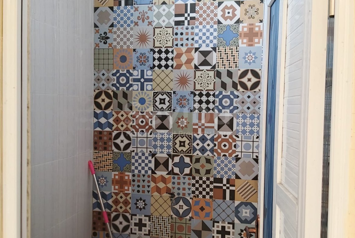 1170