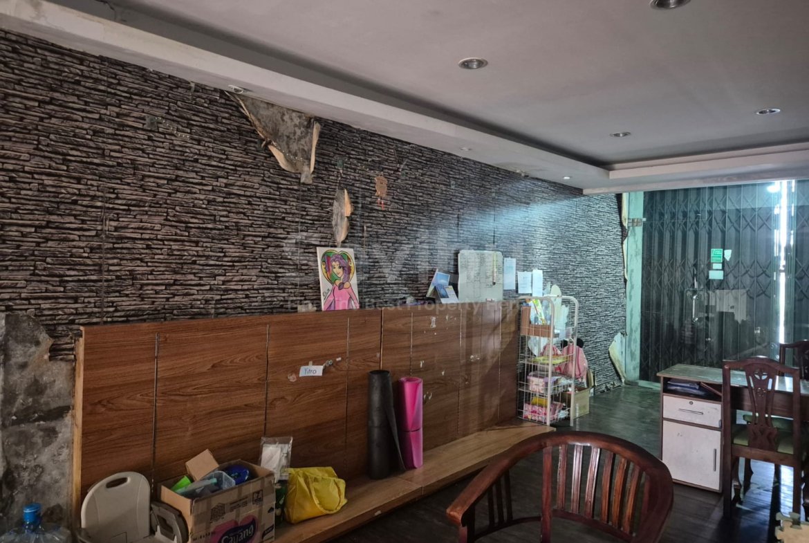 1170