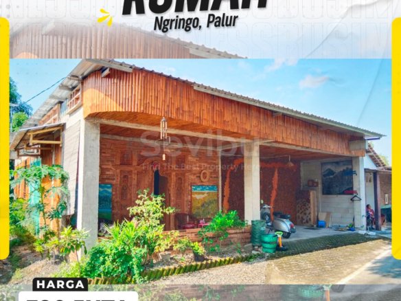 Rumah Unik Klasik Luas Lebar Depan 14m Hadap Selatan di Ngringo Palur
