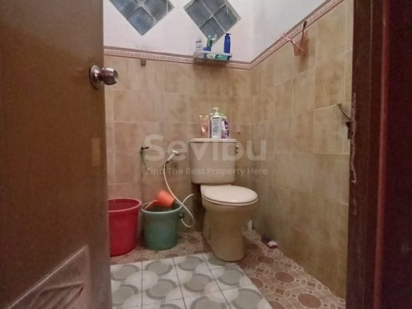 RUMAH DIJUAL DEKAT KAMPUS UTY