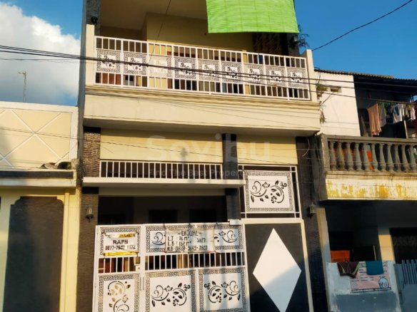 Dijual Rumah Cantik Minimalis 2 Lantai di Semanggi Pasar Kliwon