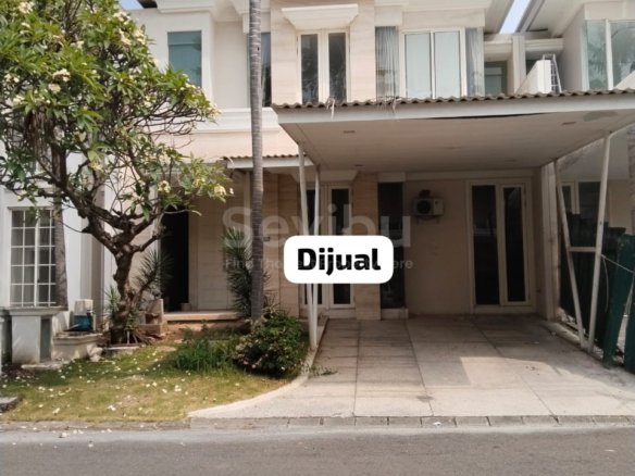 Jual Rumah Lariz Golf Pakuwon Indah Surabaya Barat