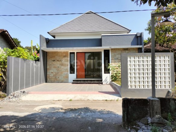 Rumah baru Limasan Modern dekat kampus UII Yogyakarta