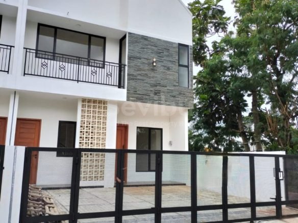Rumah baru scandinavian 2 lantai dekat stadion Maguwoharjo Yogyakarta
