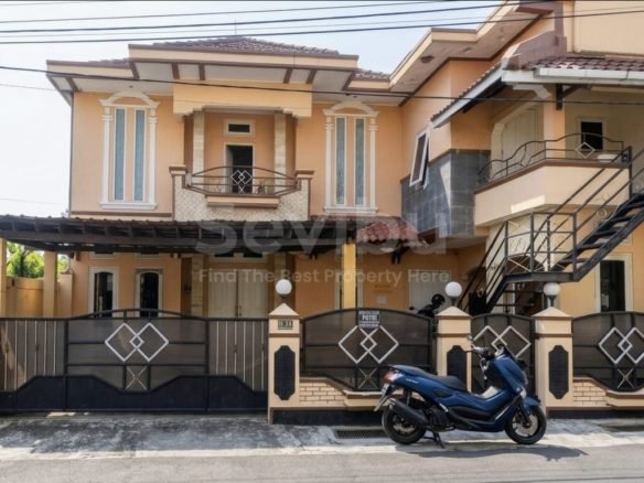 Rumah induk & kost 25 kamar dekat kampus UII, Yogyakarta