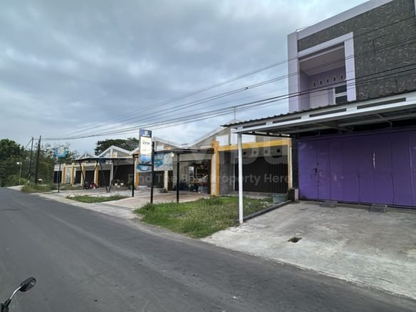 Dijual Ruko Strategis minimalis 2Lantai di Pinggir Jalan Plesungan Gondangrejo