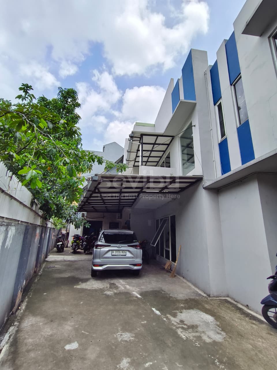 Rumah Tomang – Cocok Untuk Kost2 dan Kantor, Lokasi Strategis Harga masi nego