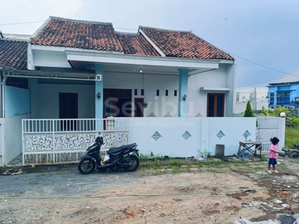 Rumah Dijual di Jalan Merapi Mojosongo, lingkungan nyaman dan aman