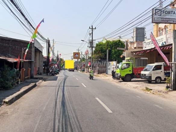 Dijual tanah strategi kawasan ramai di Mojosongo – Cocok Tempat Usaha & Kuliner!