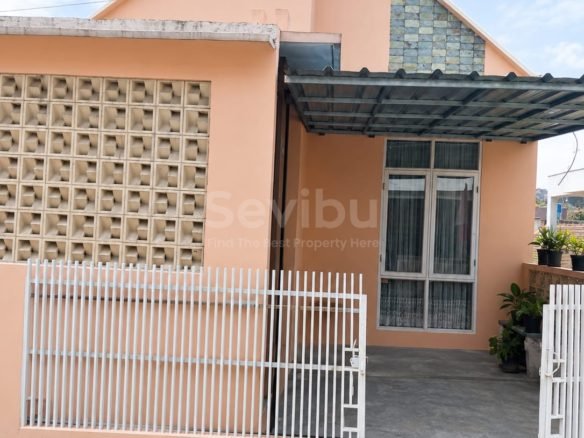 Rumah di Pasirjati atas komplek Ujungberung Bandungtimur